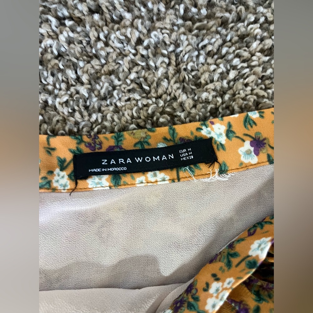 Zara Floral Patchwork Hi-Lo Flowy Boho Gypsy Skirt Blogger Favorite Size Medium - Picture 5 of 7